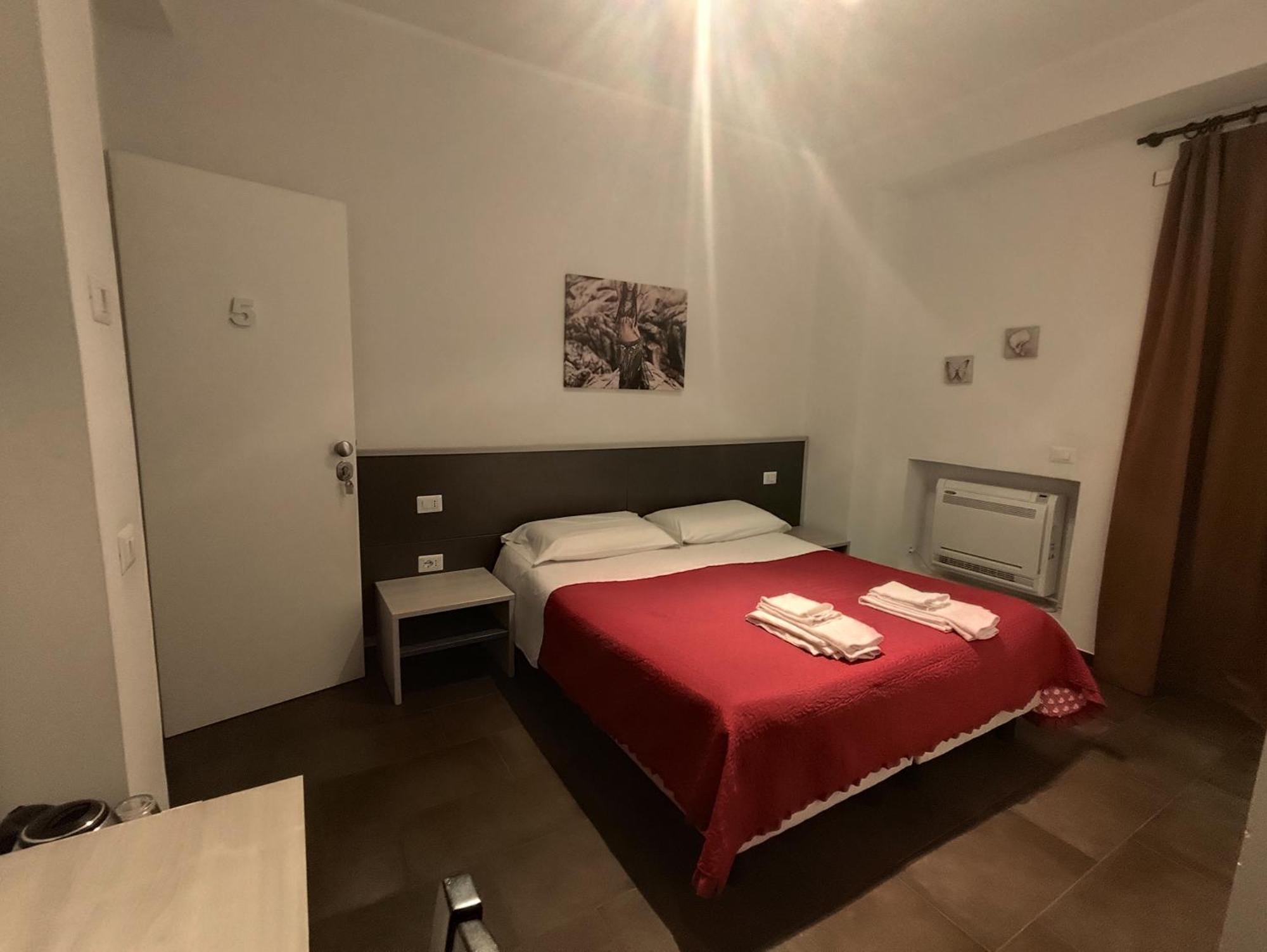 Belvedere Rooms Guest House Rome Buitenkant foto